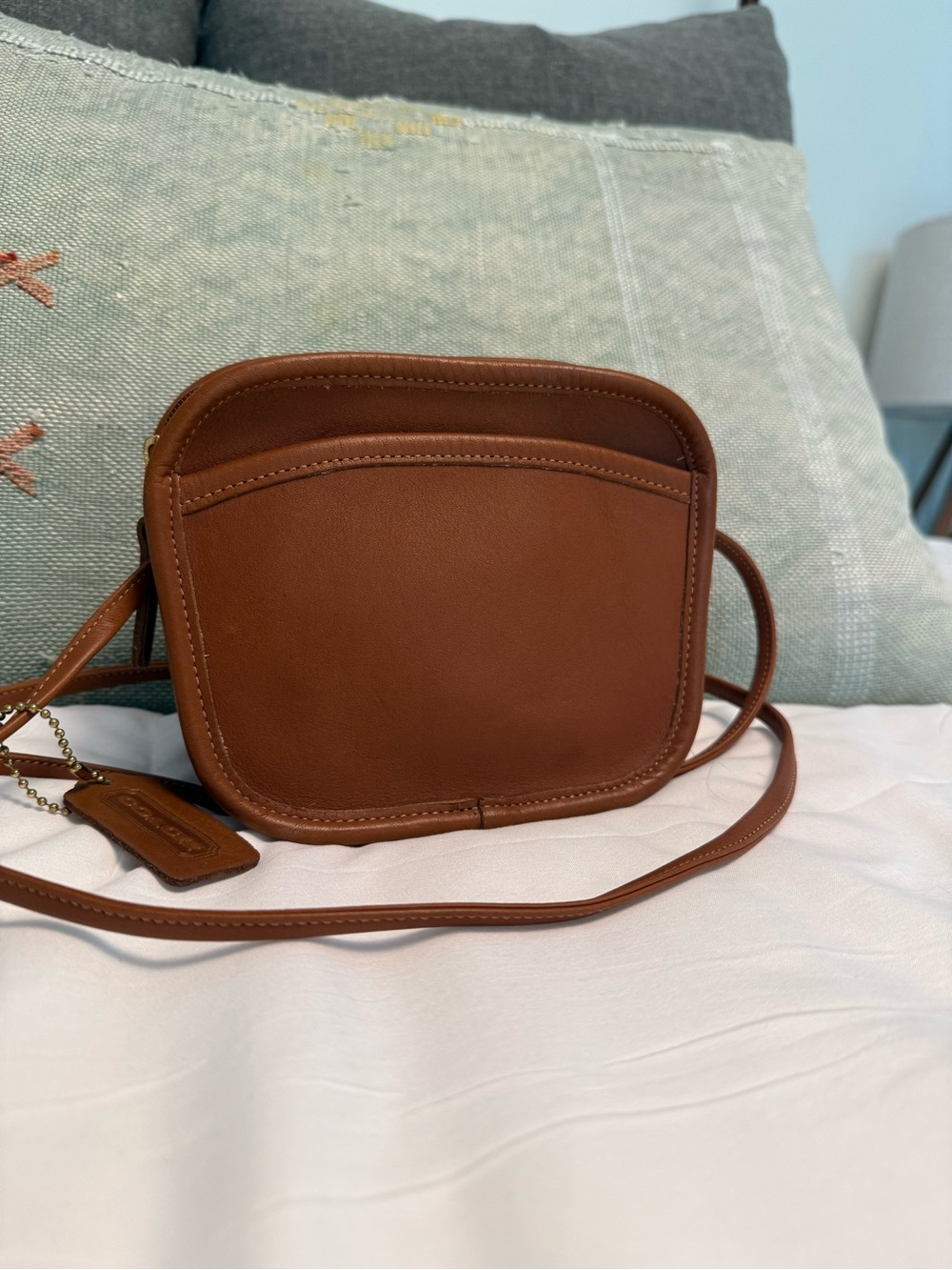 VINTAGE COACH MINI BRITISH TAN CROSSBODY HADLEY BAG 9935 Gorgeous Condition!